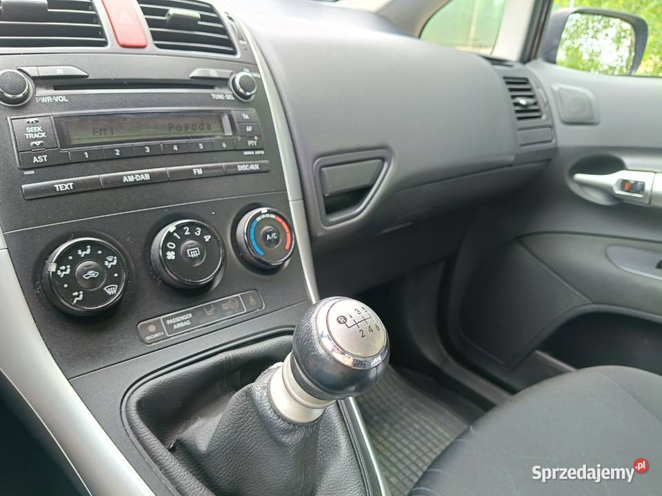 Toyota Auris 14 D4D 2010