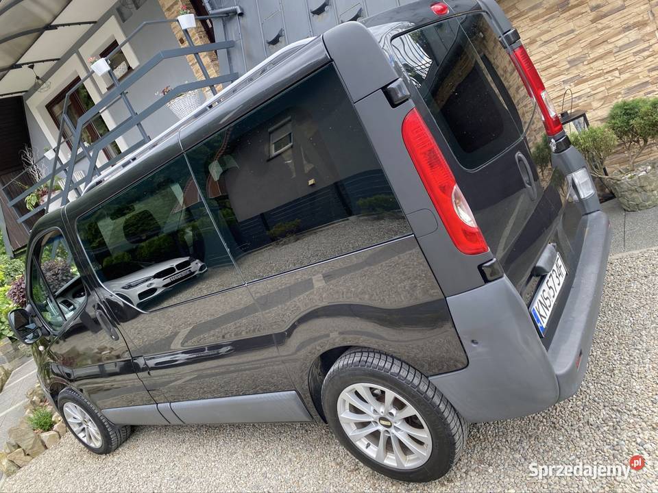 Renault Trafic lift 9osobowy małopolskie