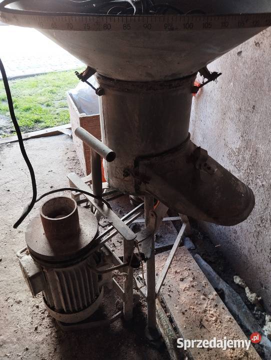 Śrutownik bąk mało używany Brzostek