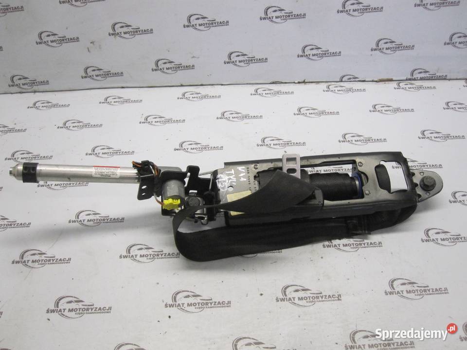 VOLVO C30 RDESIGN 07r pas bezpieczeństwa prawy Kielce