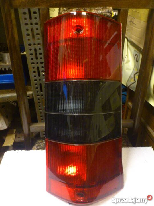 Lampa tylna zespolona prawa 2206920 lampy tylne Oświetlenie Gdynia