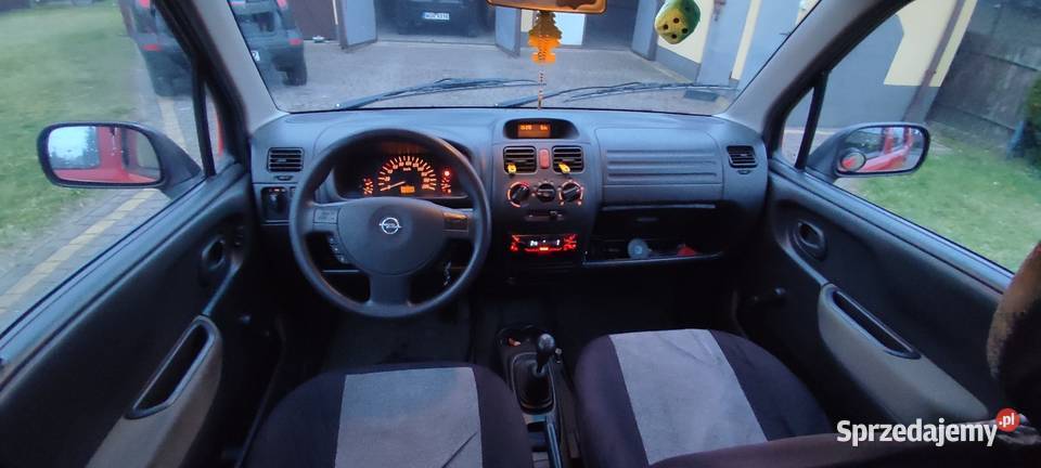 Opel Agila 12 benzyna 2002 OC do Maja 2026 PT na Chynów