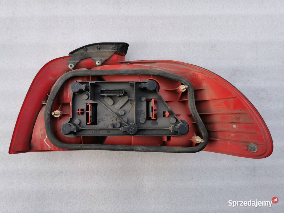 Lampa Lewy Tył Tylna Lewa Toyota Avensis T22 Lampy tylne mazowieckie Wyszków