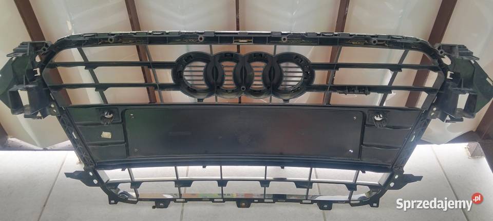 Przedni Grill A4 B8 Quattro polift PDC Kutno