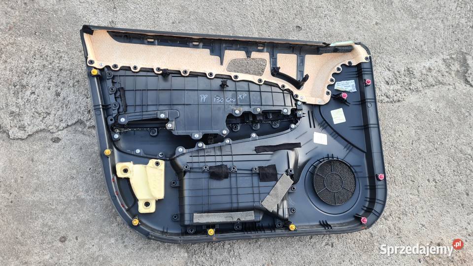 Hyundai I30 cw 1 FD boczek tapicerka drzwi kolor sprzedam