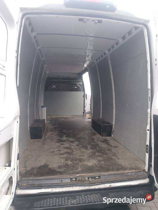 Iveco DAILY 35s13 nieuszkodzony Jelenia Góra sprzedam