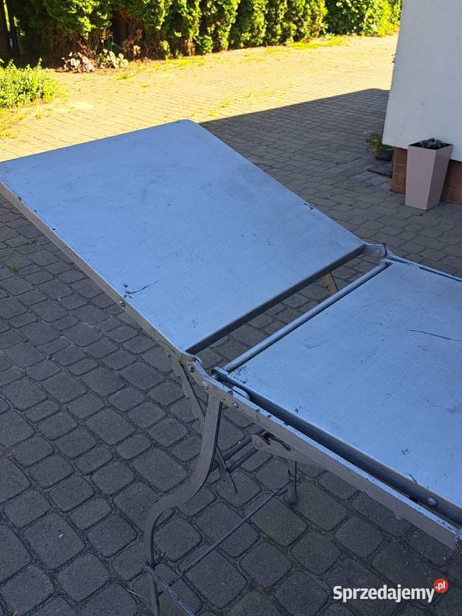 Polowy stół operacyjny