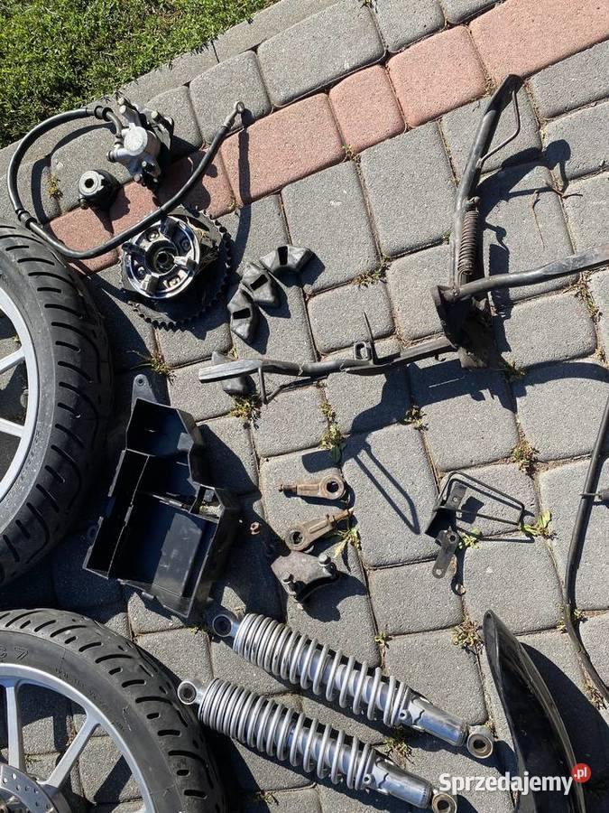 Yamaha ybr 125 custom części dokumenty calosc uszkodzony