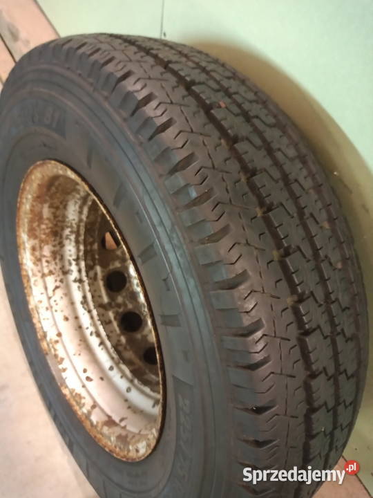 Opona Michelin Agilis 81 22575R16 Waśniów