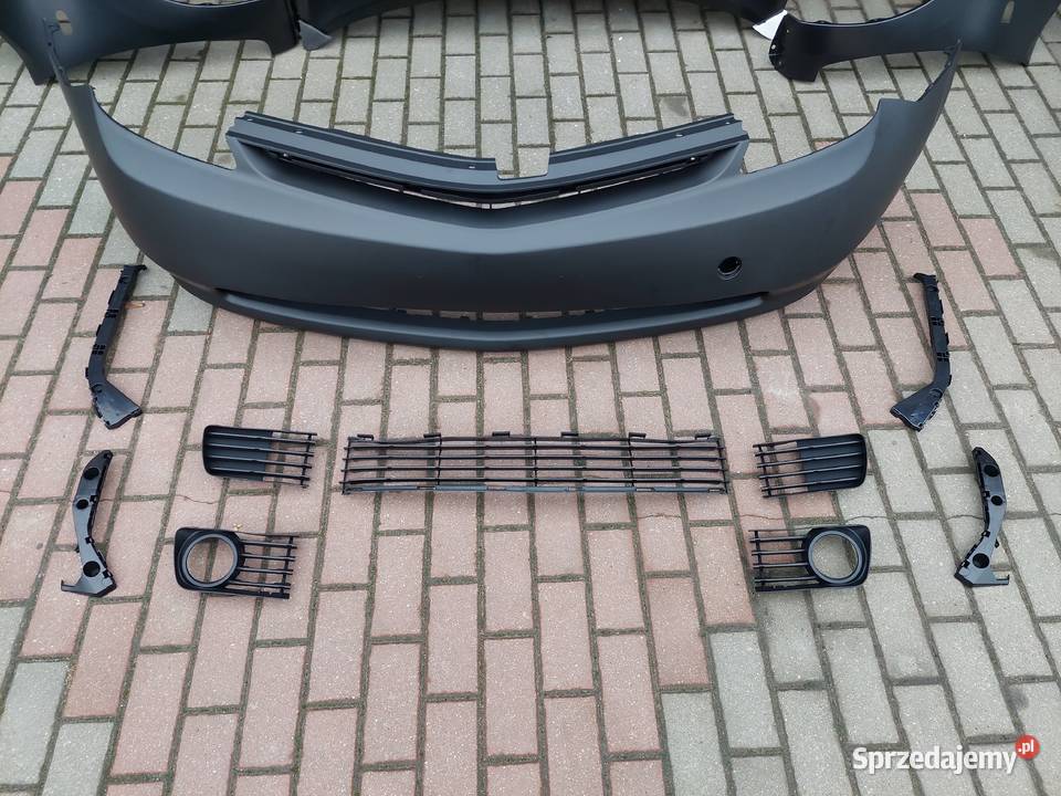 Toyota Prius II 2 0309 Zderzak przód błotnik osobowe Zderzaki sprzedam