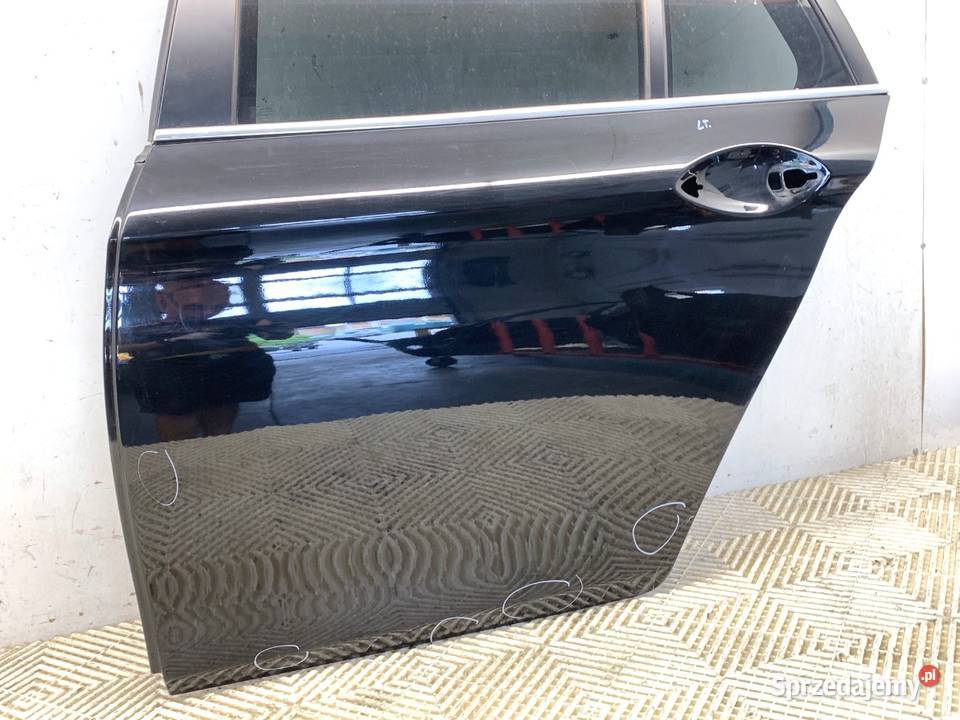 DRZWI LEWY TYŁ BMW F11 Kombi 0917