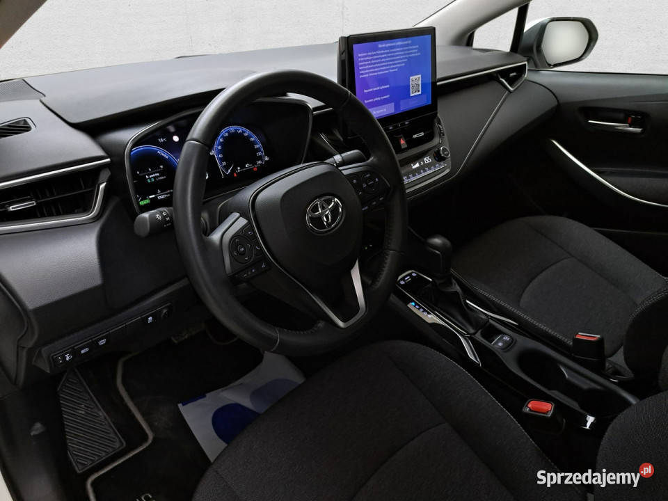 Toyota Corolla Seria E16 2012 Komorniki