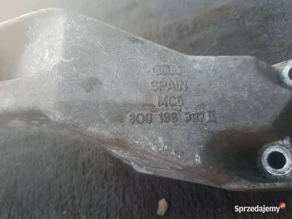 Łapa 8D0 199 307L Audi A4 B5 a35 Motoryzacja