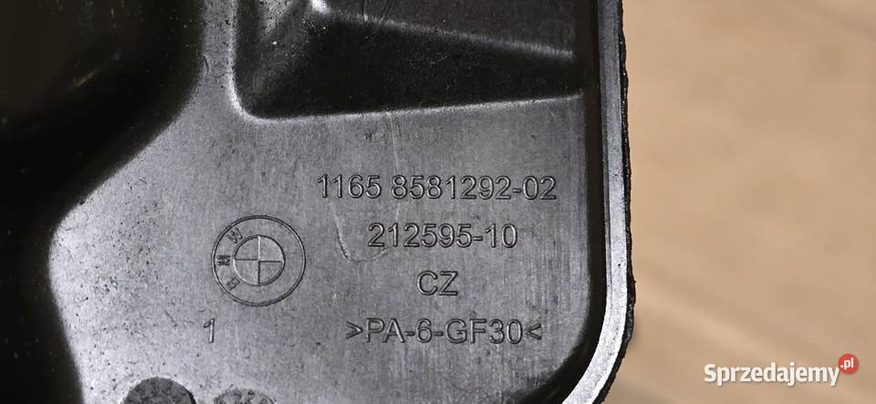 BMW X1 F48 20d Akumulator podciśnienia