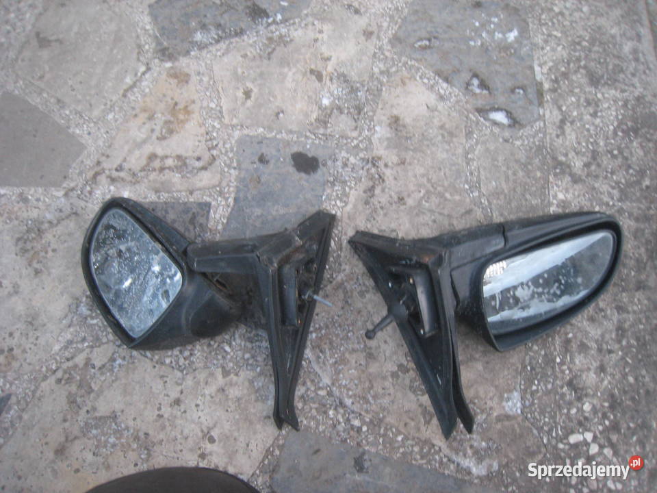 Lusterko zewnętrzne prawe na cześci hyundai Rok produkcji 2000 Kraków