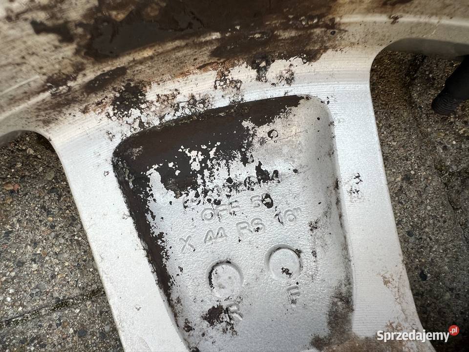 Felgi Renault Twingo II 2 RS 7J x 16 4x100 Clio Kielce sprzedam