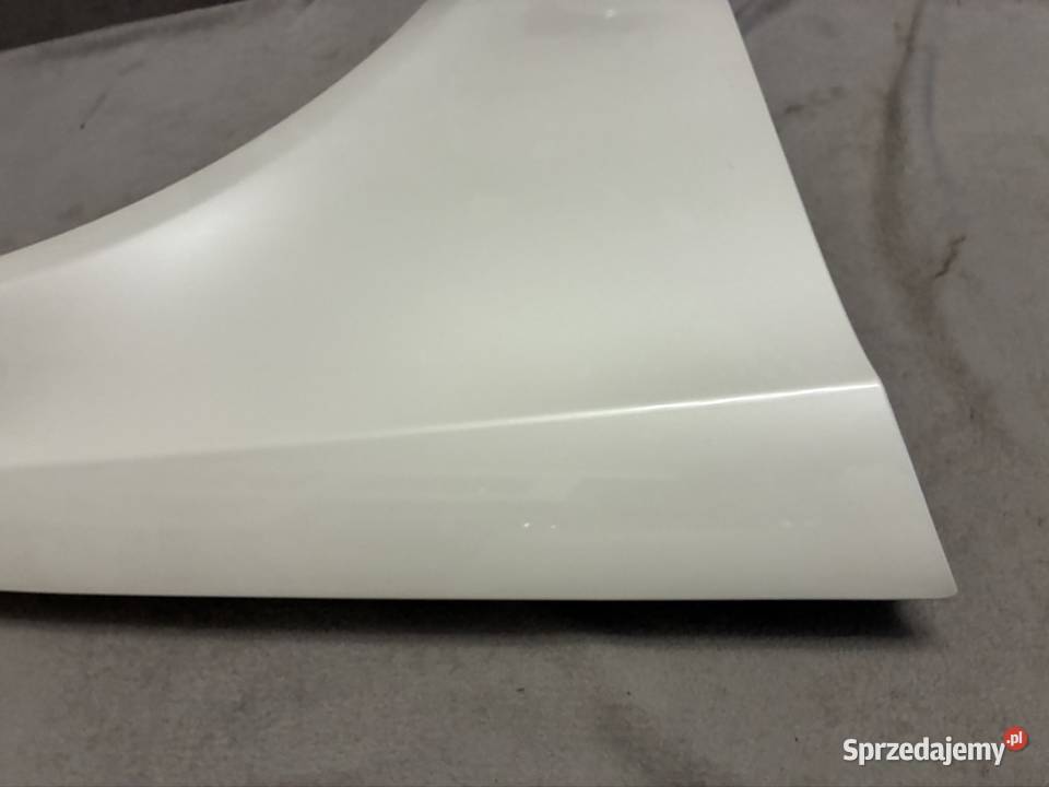 Błotnik prawy Mercedes Cls W218 lift color 799 mazowieckie Siedlce