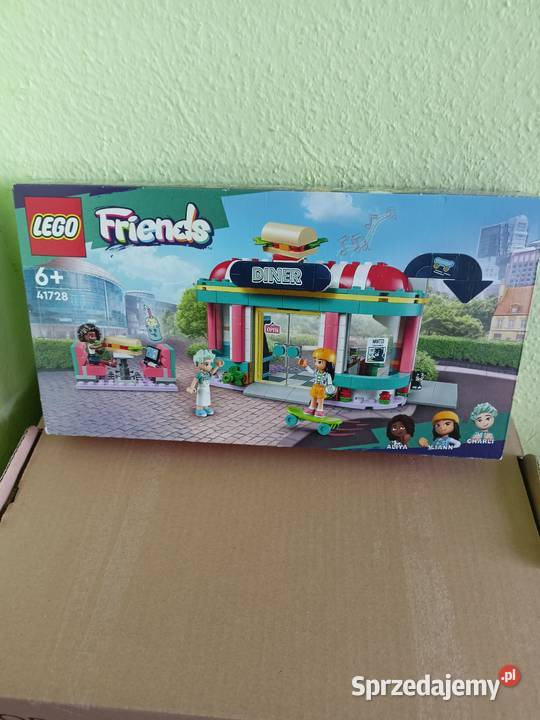 Nowe LEGO Friends Bar w śródmieściu Heartlake Lego Włocławek