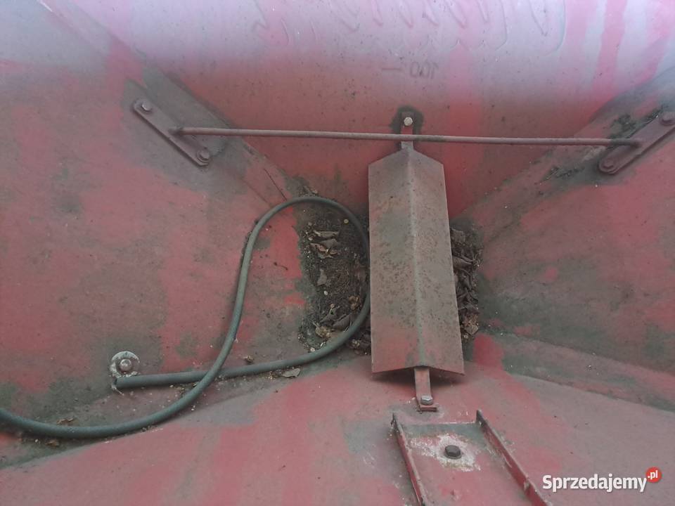 Rozsiewacz diadem FS 1400 hydro Rojewo