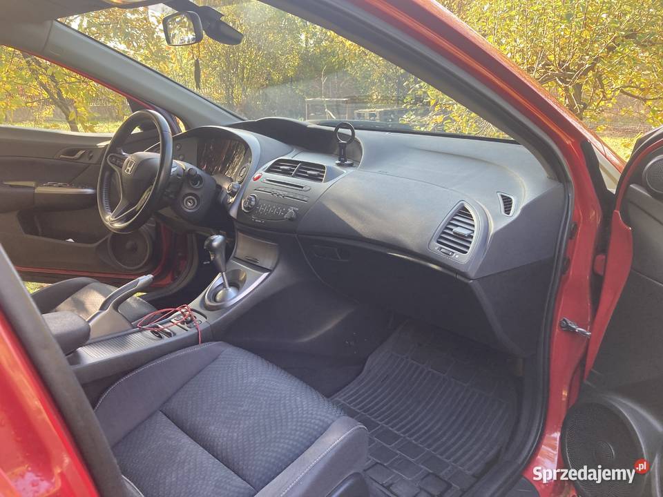 Honda Civic VIII 2010r 14 100 Marki