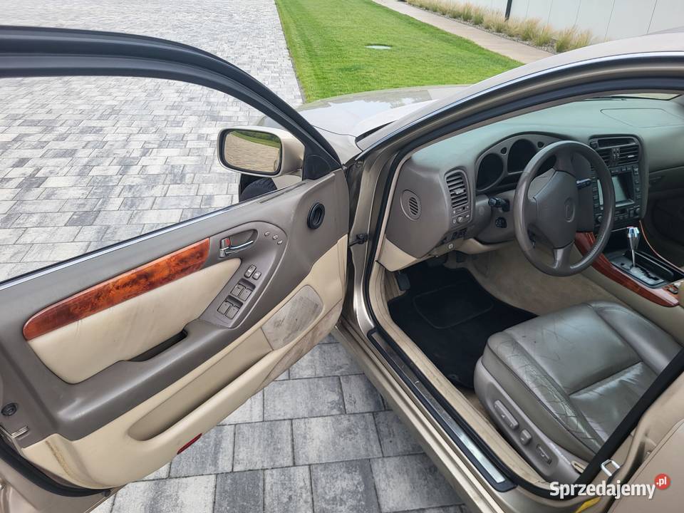 Lexus gs300 Marianowo