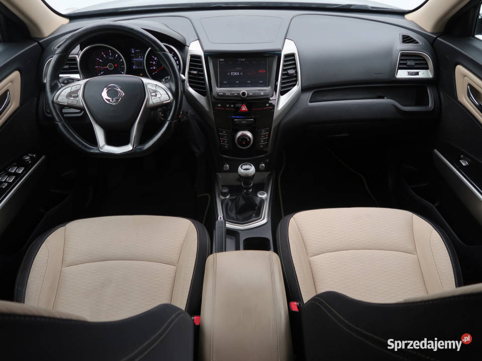 SsangYong Tivoli 16 eXGi 1597cm3 Lublin
