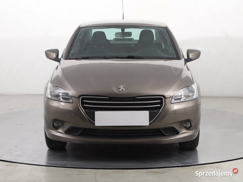 Peugeot 301 12 VTi Katowice