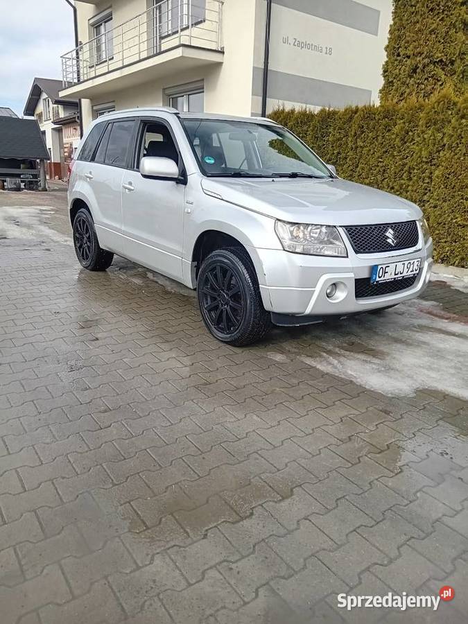 Suzuki Grand Vitara 4x4 klima DVD szyberdach elektryczne szyby świętokrzyskie Łagów