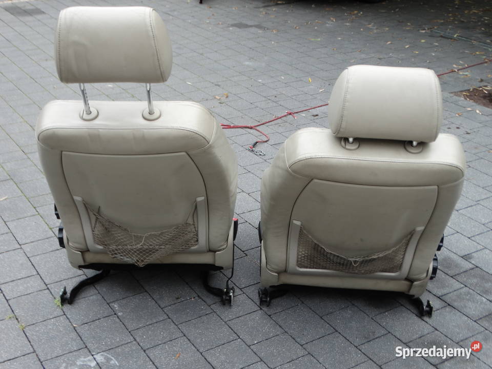 Komplet foteli z Audi A4 B5B6 19952005 roleta Rok produkcji 1999 Biłgoraj