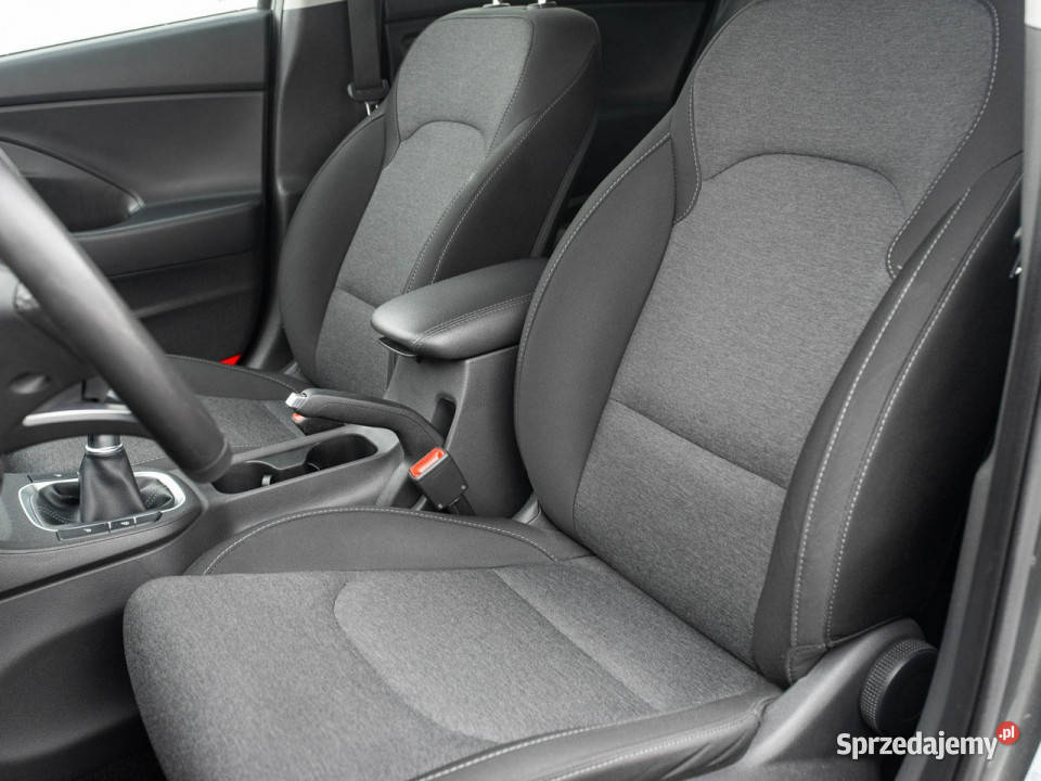 Hyundai i30 WJ9344L10 TGDI Smart Podgrzf I kier Motoryzacja Pępowo