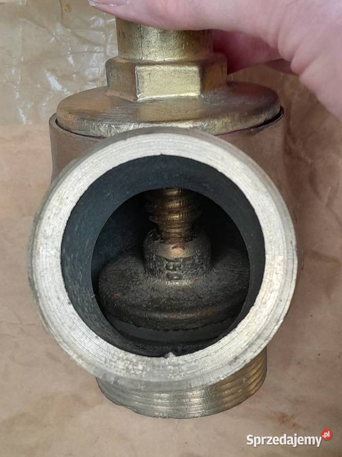 Zawór hydrantowy DN 45 bez nasady Hydraulika Polkowice sprzedam