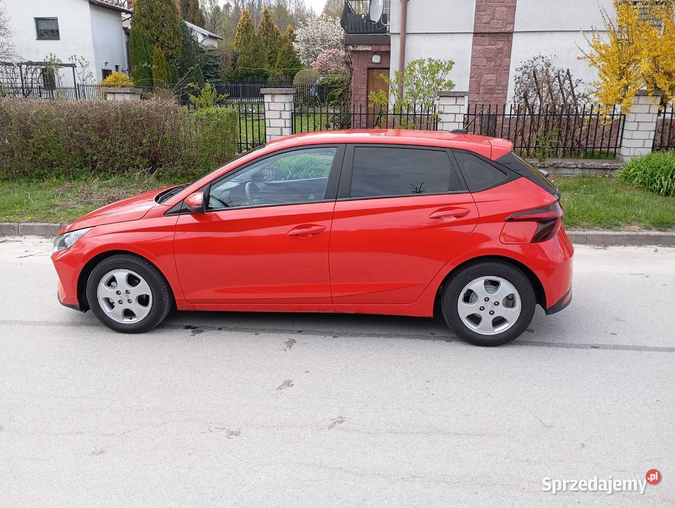 Hyundai I20 III 12B 2021r 84 Clasic plus Kielce sprzedam