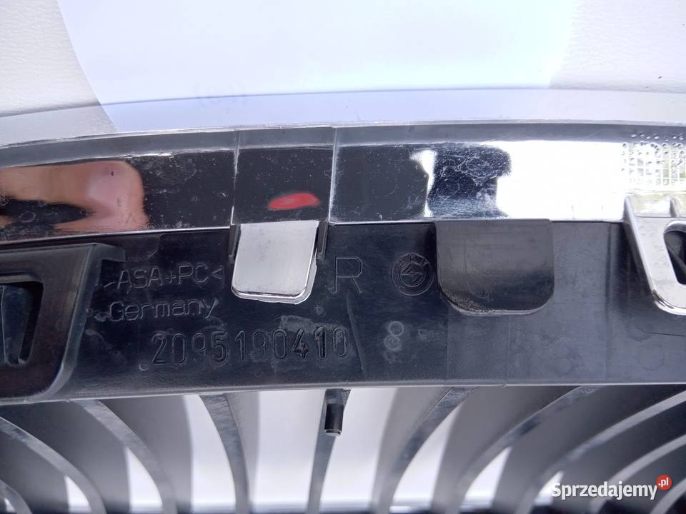 NERKA PRAWA GRILL ATRAPA BMW 3 E90 E91 E92 Nowy Tomyśl