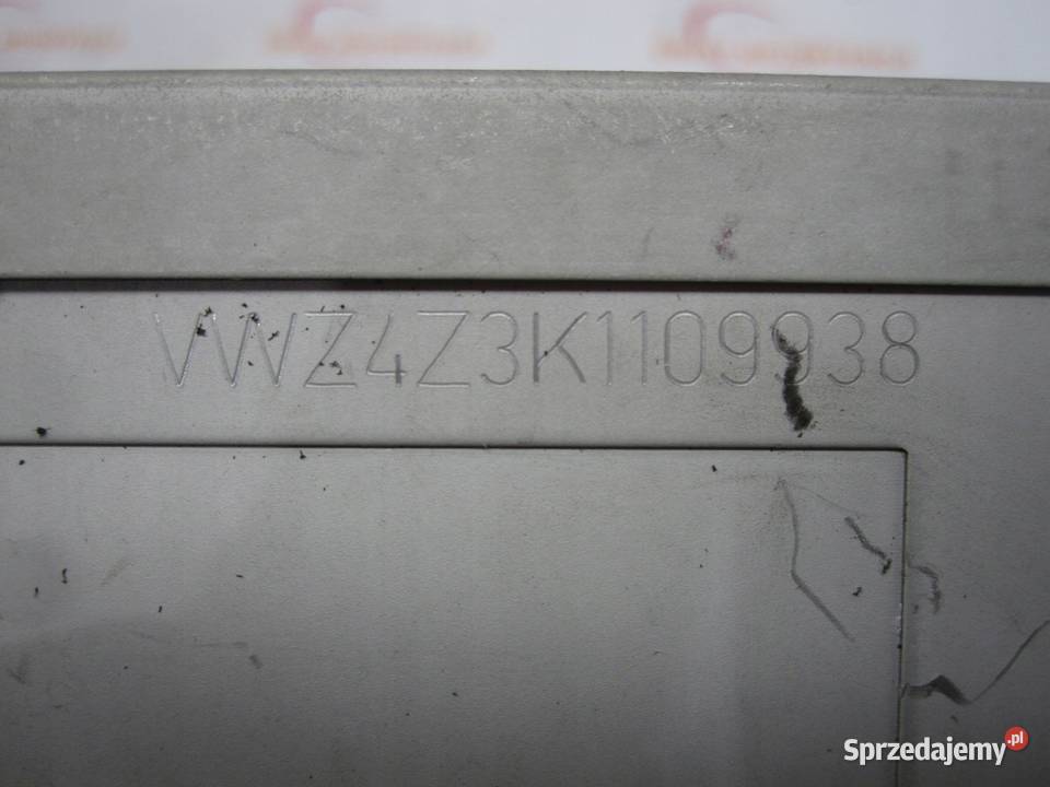 VOLKSWAGEN TIGUAN I 10r radio CD ekran 3C8035195 świętokrzyskie Kielce