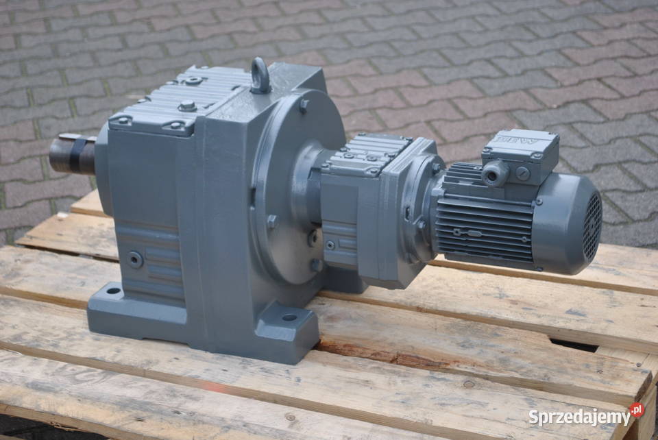 Motoreduktor 055kw 11obrmin Firmy SEWEurodrive lubuskie Kargowa