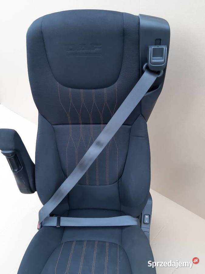 DAF XF 106 LIFT FOTEL KIEROWCY fotele, kanapy Trzciel