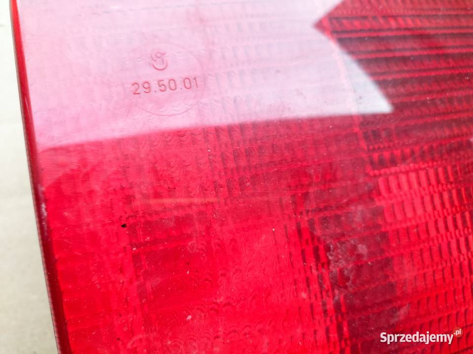 AUDI 80 B4 SEDAN LAMPA TYŁ TYLNA LEWA Kamień-Kolonia