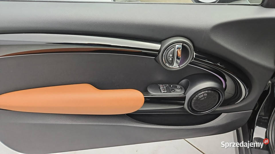 Mini Cooper Cooper SE Classic Trim Z Polskiego podgrzewane fotele Warszawa