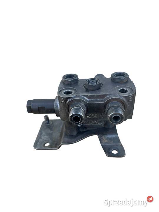 ZAWÓR HYDRAULICZNY 47979581 3299985 CASE PUMA