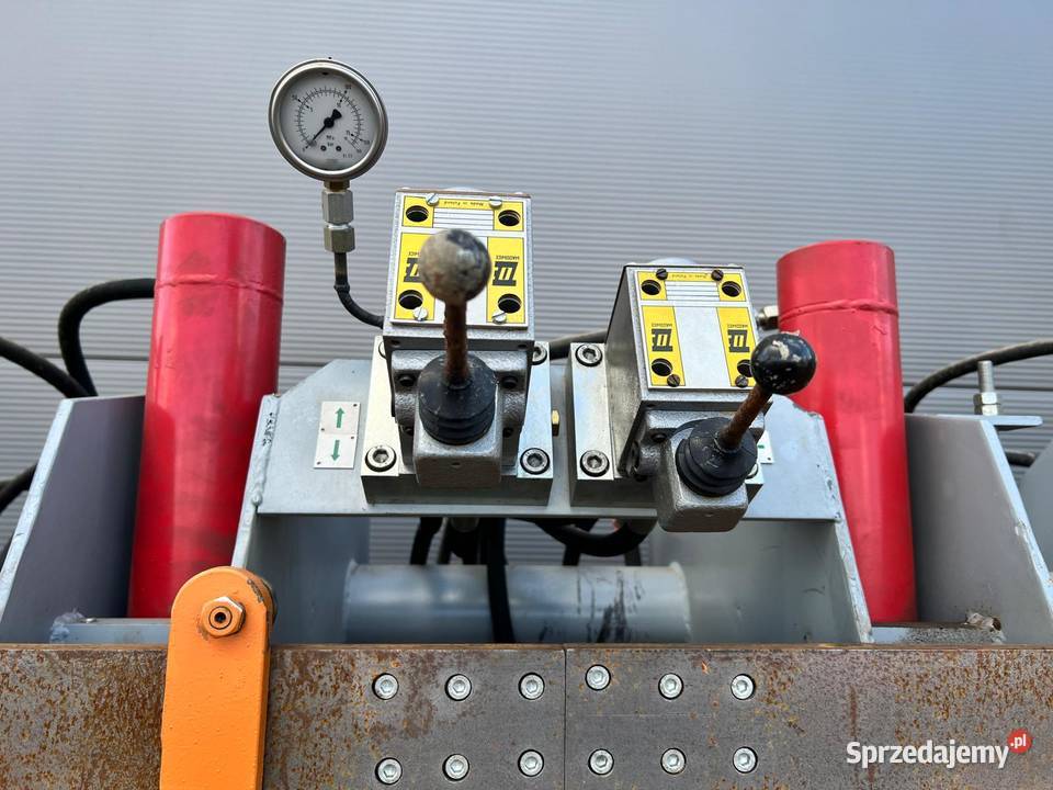 Prasa hydrauliczna pionowa FAMAD HSKG 6m małopolskie Juszczyn