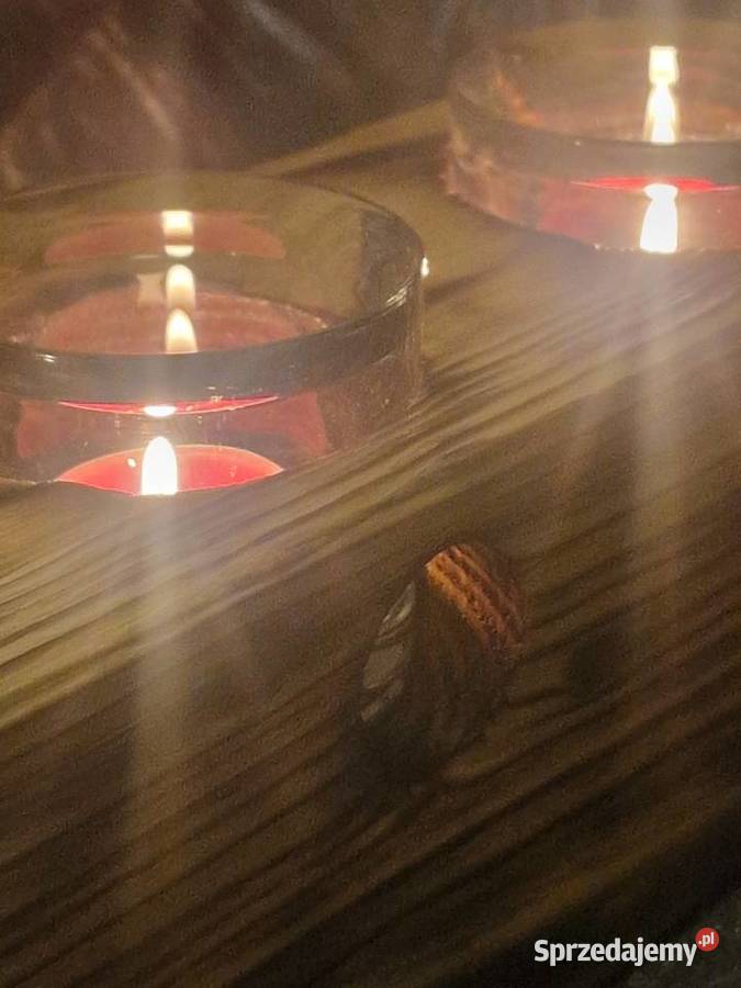 Świecznik świerkowy opalany gra światła 3