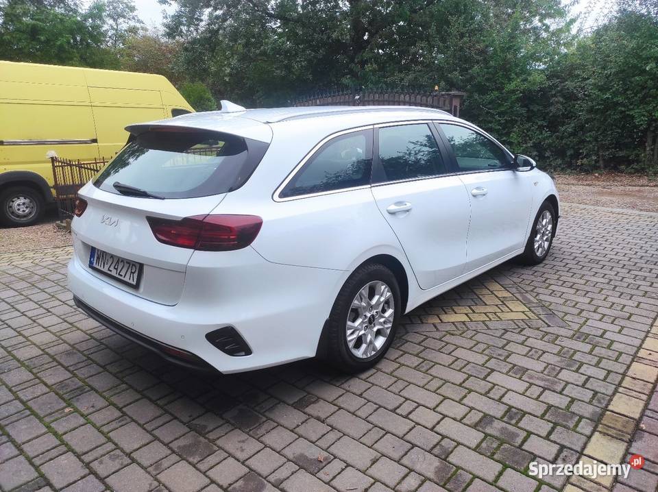 Kia Ceed SW 15 TGDI 160 Automat 7DCT Salon komputer pokładowy Wieliczka