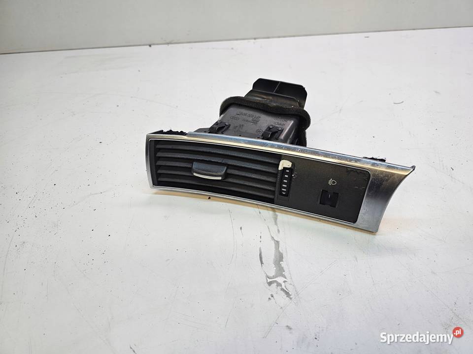 KRATKA NAWIEWU LEWA AUDI A6 C6 4F1820901C Kratki nawiewu Przystajń
