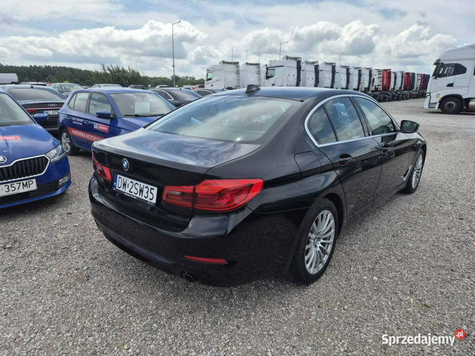 BMW 530 G30 2017 nieuszkodzony Komorniki