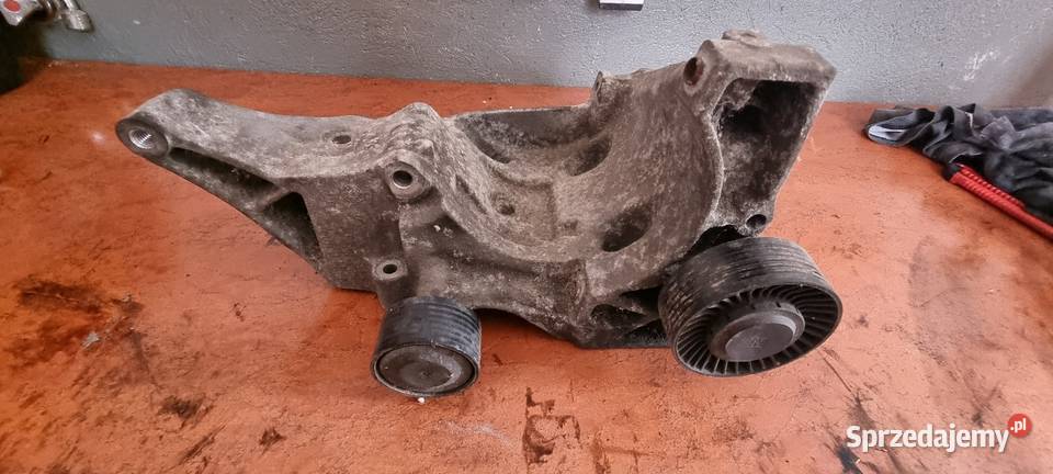 Wspornik alternatora Bmw e91 mazowieckie