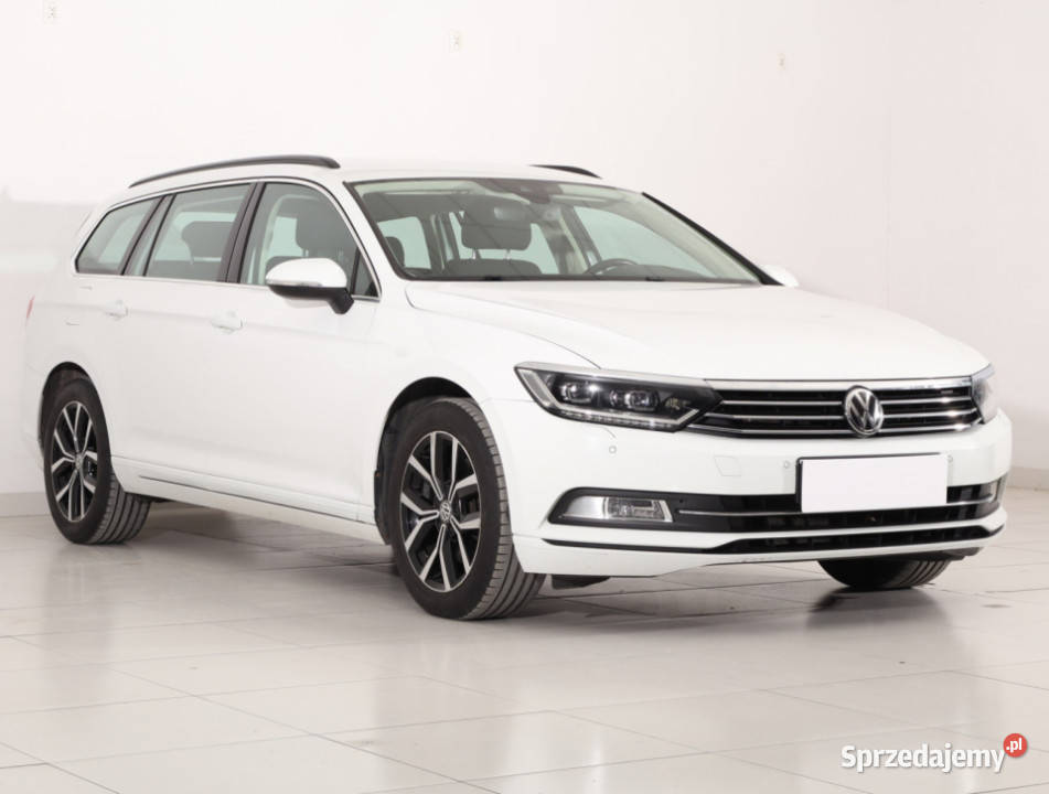 VW Passat 18 TSI relingi dachowe Piaseczno