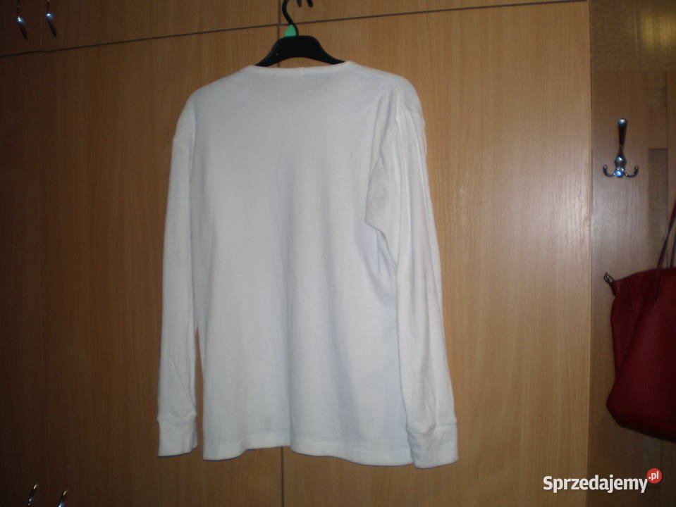 Sprzedam podkoszulkę męską białą używaną rozmiar Rozmiar M śląskie sprzedam