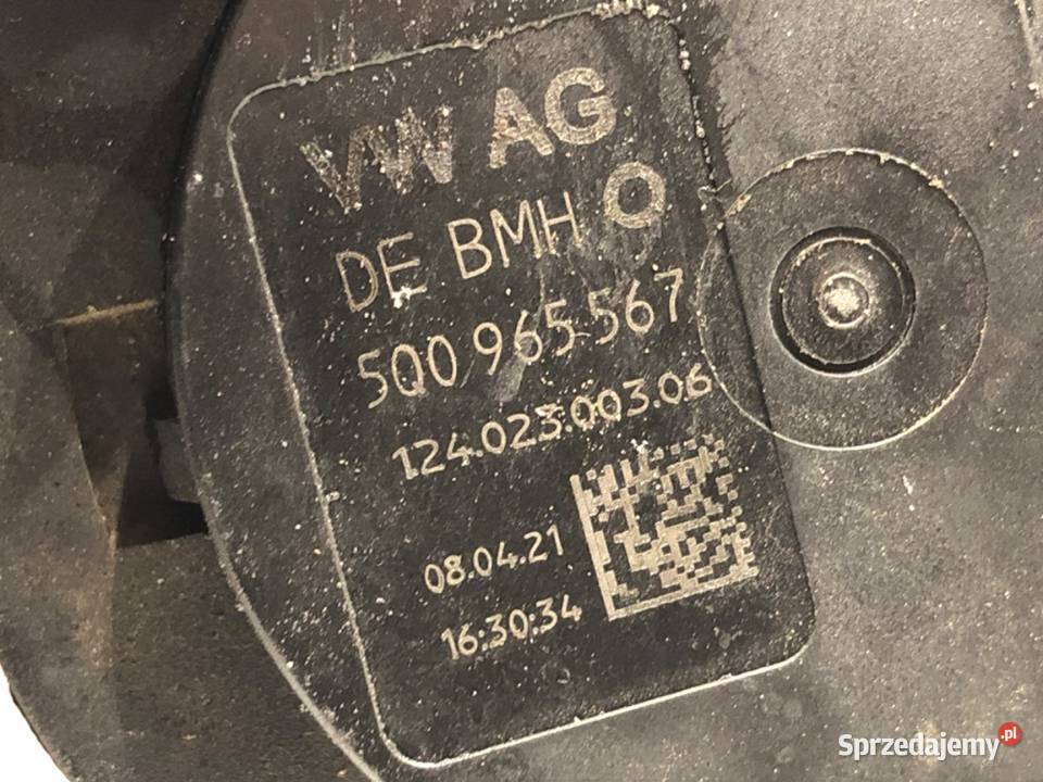 DODATKOWA POMPA WODY AUDI Q3 II 5Q0965567 15 150 osobowe podkarpackie