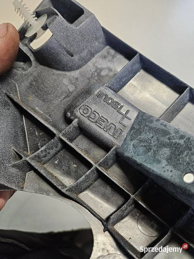 IVECO DAILY IV 24 ŚLIZG ZDERZAKA GRILLA ATRAPY Międzychód