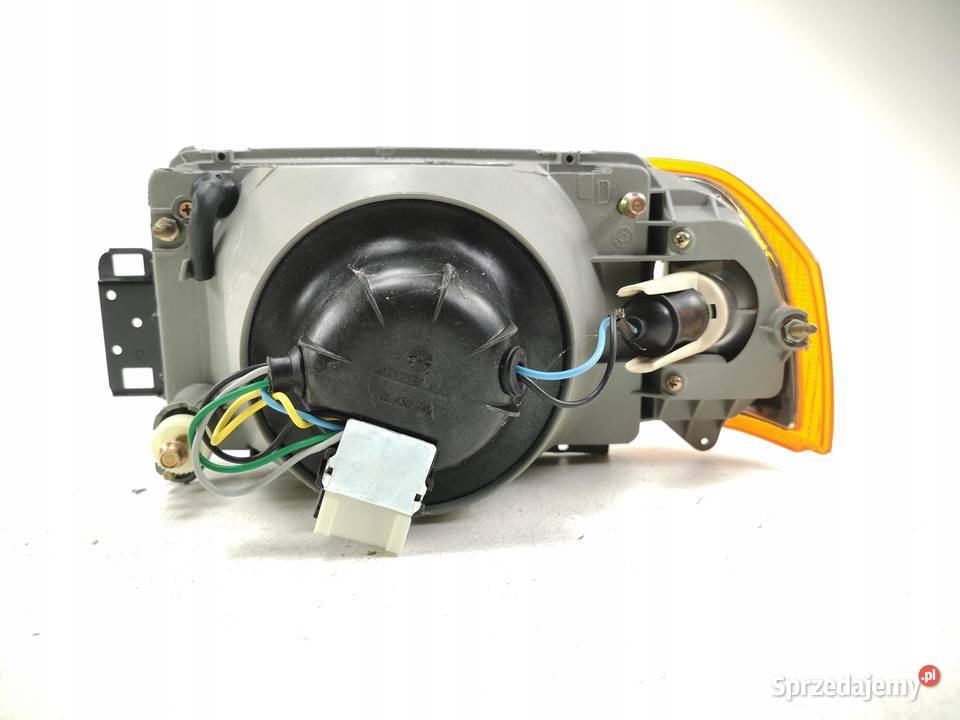LAMPA PRAWY PRZÓD ALFA ROMEO 33 19831993 NOWA osobowe